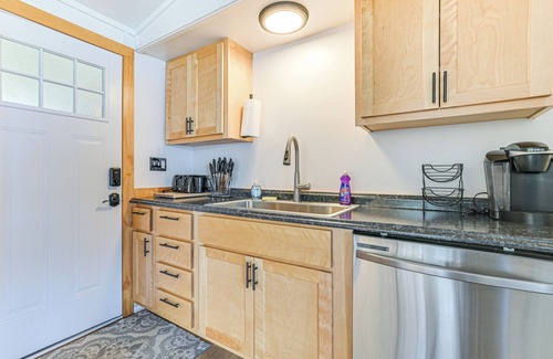 De Tour Village House | Serene Lake Huron Gem w/Fishing Dock!
