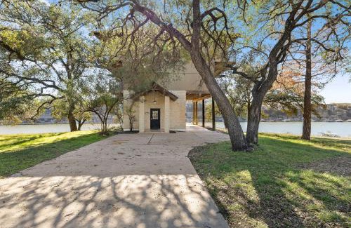 Highland Lake Estates House | Serene Lake Retreat - Spacious 6BR Home
