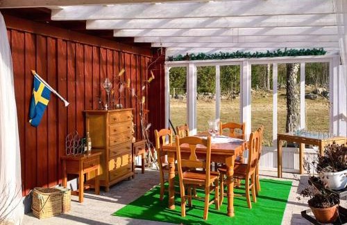 Vittsjo House | Serene Lakehouse with Rowing Boat