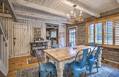 Mableton Cabin | Tranquil Mableton Cabin - Ideal Retreat Near Atlanta