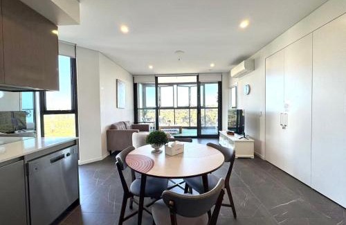 Wentworth Point Apartment | Family-Friendly Parkside Retreat Near Olympic Park
