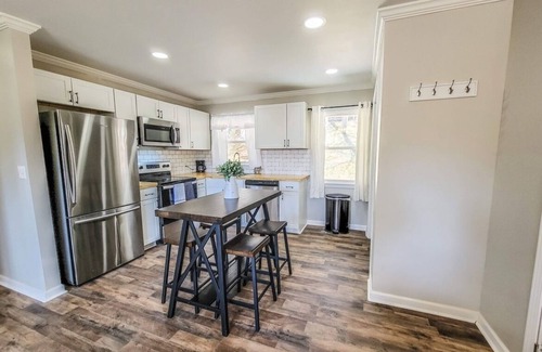 West Jefferson House | Tranquil Pine Tree Meadows Cottage with Scenic Views