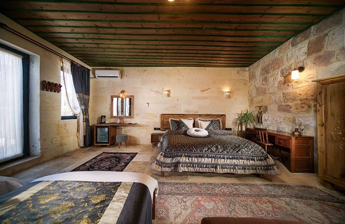 Goreme Hotel | Unwind at Serene Premium Stone House - 10/10 Guest Rated
