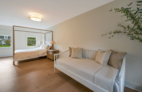 Mattituck House | Relaxing Getaway: North Fork Charm by Oceanfront Vineyards