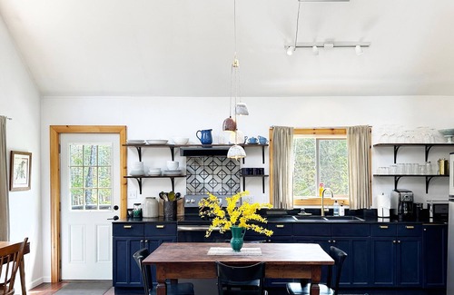 Phoenicia House | Tranquil Streamside Escape: Pet-Friendly & Near Skiing