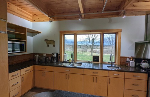 Athens Other | Idyllic Rural Getaway with Spa and Scenic Views