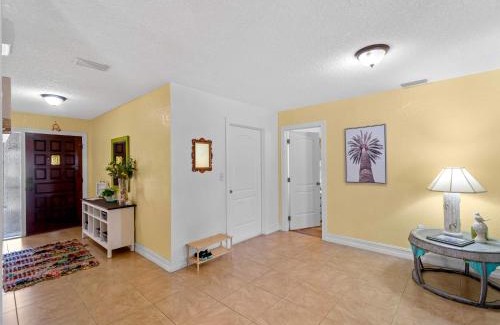 Port Charlotte House | Serene & Spacious Family Haven- Pool Lounges BBQ