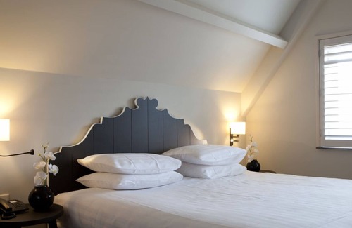 Municipality of Huizen Hotel | Serene Stay w/Oniste Dining Near Huizer Museum, Nature Reserve & Cultural Sites