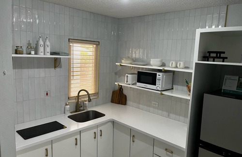 Havendale Apartment | Serene Super Studio Apartment with porch in Kingston