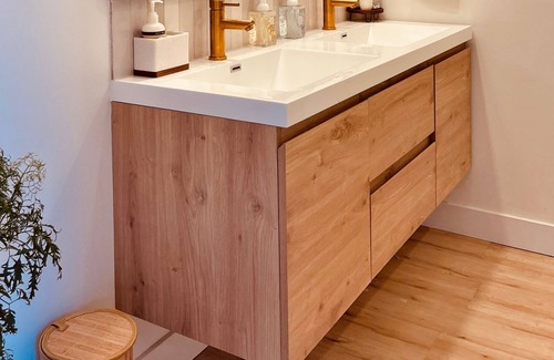 Culver - West Villa | Peaceful Retreat at Venice Beach - Family-Friendly Getaway
