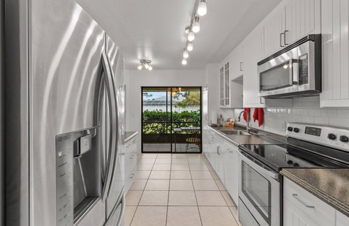 Myrtle Trace Villa | Relaxing Home Near the Beach with Private Pool & Kitchen