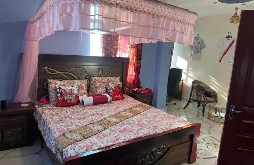 Isiolo Bed & Breakfast | Serene Villa