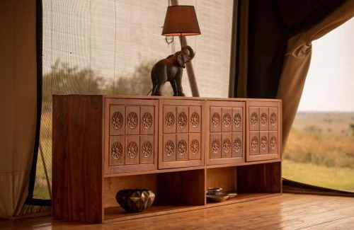 Serengeti National Park Cabin | Serengeti Luxury Retreat