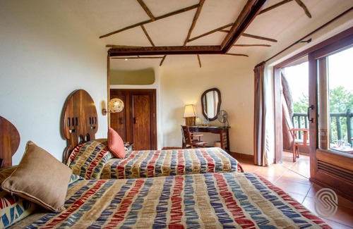 Serengeti National Park Cabin | Experience Adventure at Serengeti Serena Safari Lodge
