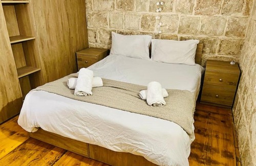 Qormi Apartment | Discover Serenity 2: A Tranquil Escape Awaits