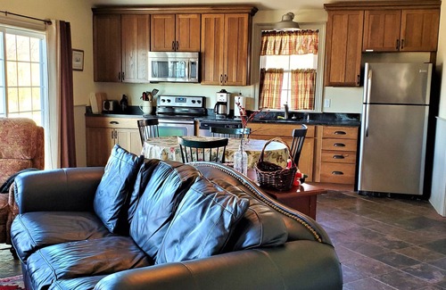 Sperryville House | Discover Adventure at Historic Blue Ridge Farm Retreat