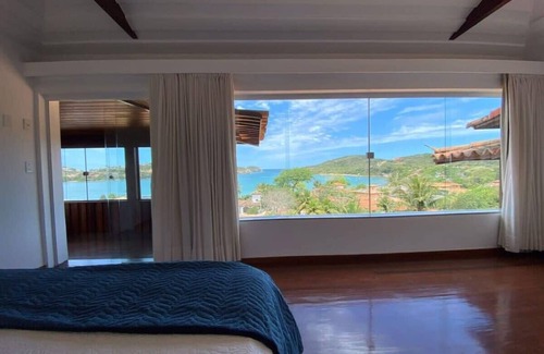 Village da Ferradura House | Relaxing Retreat at Ferradura Beach with Oceanfront Views