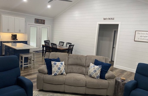 Iuka Cabin | Delightful Retreat at Pickwick Near JP Coleman State Park