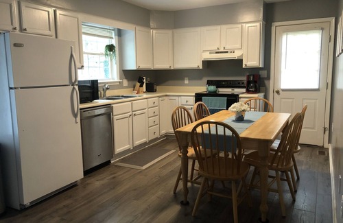 Mount Jackson House | Pet-Friendly Retreat at The Shamrock – Guest Rated 10/10