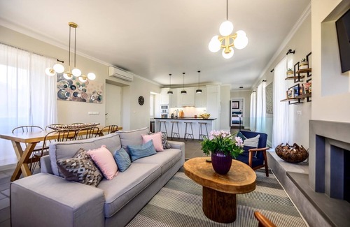 Rantatika Villa | Discover Serenity: Villa with Private Pool Near Lakka