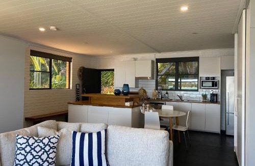 Marks Point Villa | Romantic Waterfront Escape at Serenity by the Lake