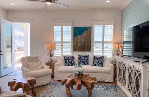 St. George Island House | Serenity by the Sea St George Island Pool Home