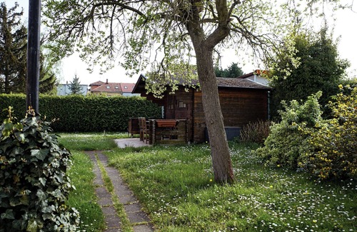 Gotha Apartment | Discover Serenity: Top-Rated Hotel with Pool & Breakfast