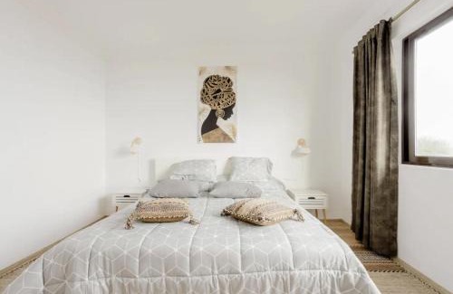 Buen Paso House | Family-Friendly Serenity Haven for an Unforgettable Stay