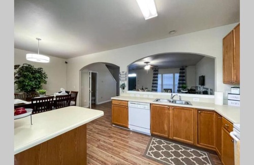 Breckenridge House | Relax at Serenity Home in Morrisville, NC - 4-Star Stay