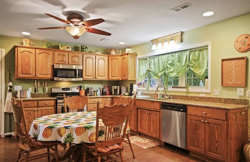 Hartsburg Cottage | Tranquil Retreat at Serenity House Near Vineyards & MKT