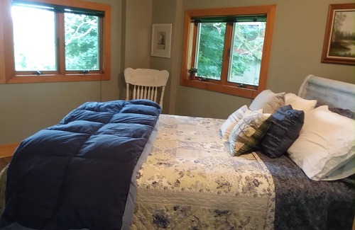 Mineral Point House | Delightful Rural Guest House Near Mineral Point with Breakfast