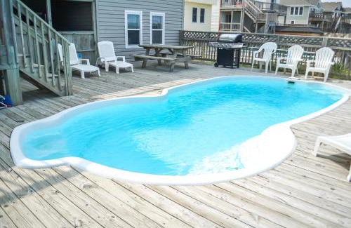 Nags Head House | Relaxing Retreat in Nags Head with Pool & Family Amenities