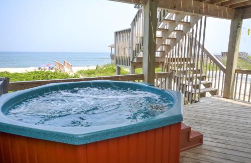Nags Head House | Relaxing Retreat in Nags Head with Pool & Family Amenities