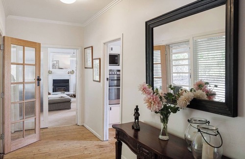 Red Hill South House | Experience Serenity at Red Hill Winery with Family Amenities