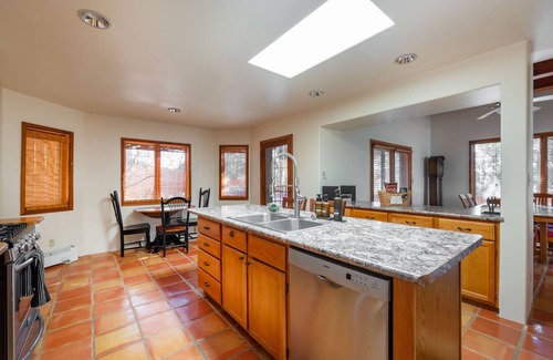 Santa Fe House | Relax and Unwind at Serenity in Santa Fe - Rated 9.8!