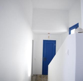 Kithnos House | Discover Serenity Kythnos: Family-Friendly Escape Awaits