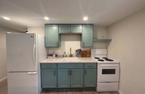 Cobourg Condo | Peaceful Retreat with Private Garden by Lake Ontario