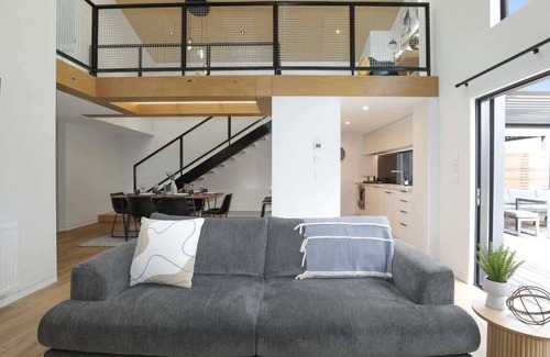 Rotorua House | Experience Serenity on Sophia: Executive Townhouse with Spa