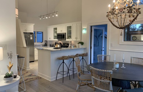 Kiawah Island Villa | Tranquil Villa with Lagoon Views - Steps to the Beach!