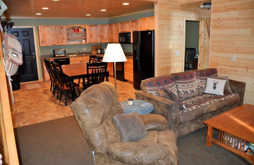 Polk County House | Private Retreat on 121 Acres with Pool & Breakfast Included