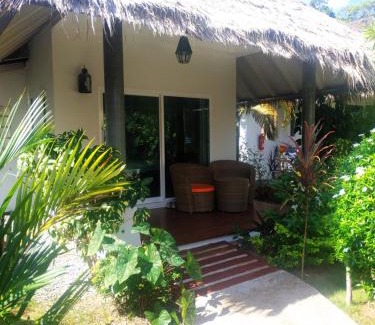 Ko Chang Resort | Tranquil Serenity Resort Koh Chang with Private Beach & Pool