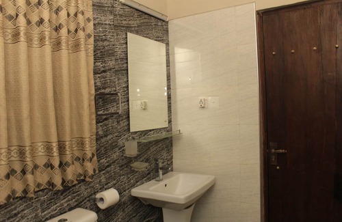 Sigiriya House | Tranquil Serenity Sigiri Resort: Rated 9.4/10 with Dining