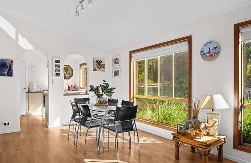 Silverton House | Pet-Friendly Retreat with Fireplace at Araluen, Silverton