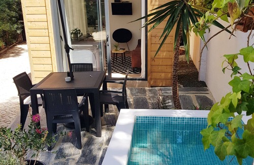 Cascais House | Idyllic Retreat in the Heart of Cascais with Pool & Patio