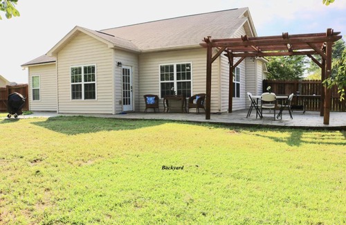 South View Bed & Breakfast | Pet-Friendly Serenity Stay: Rated 10/10 for Comfort