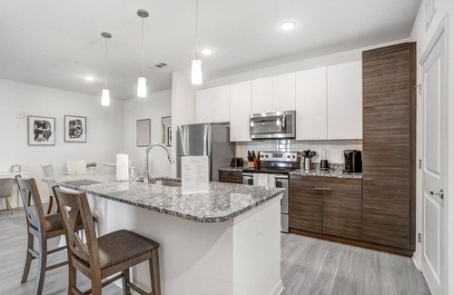 Sun Bay South Apartment | Cozy Serenity Suites: Family-Friendly Getaway in South Tampa