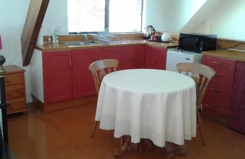 Mangonui Apartment | Serenity Awaits: Oceanfront Views & Olive Grove Escape