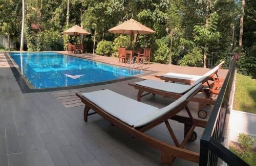 Digana Hotel | Guest Rated 10/10: Serenity Villa Digana with Ocean View