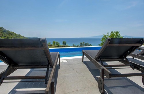 Develikia Apartment | Experience Serenity Villas: 4-Star Oceanfront Retreat