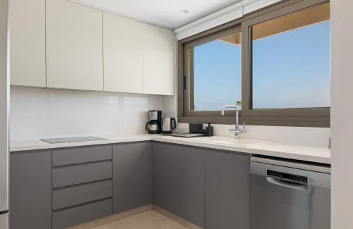Softades Villa | Discover Serenity Waves Villa 17 – Family-Friendly Oasis